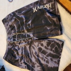 Hurley dri-fit work out shorts with built in shorts